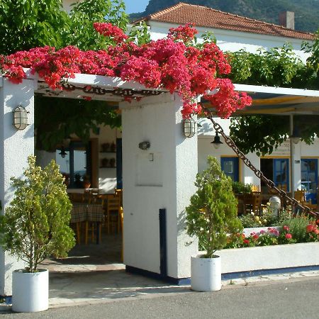 Melistas Rooms Marathias  Bagian luar foto